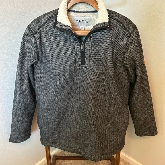 Orvis Gray and Cream Men's Sweater - Picture 2 of 7